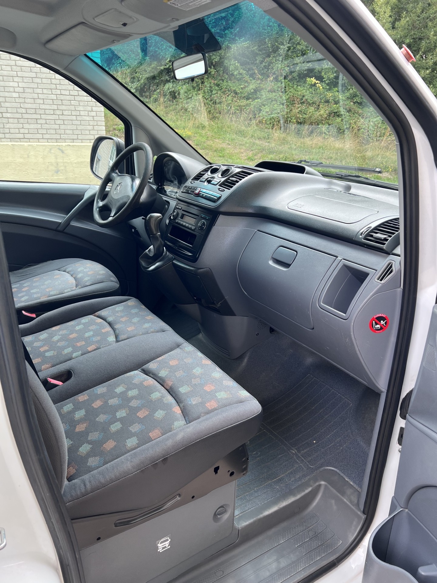 MERCEDES-BENZ Vito 111 CDI-image-4