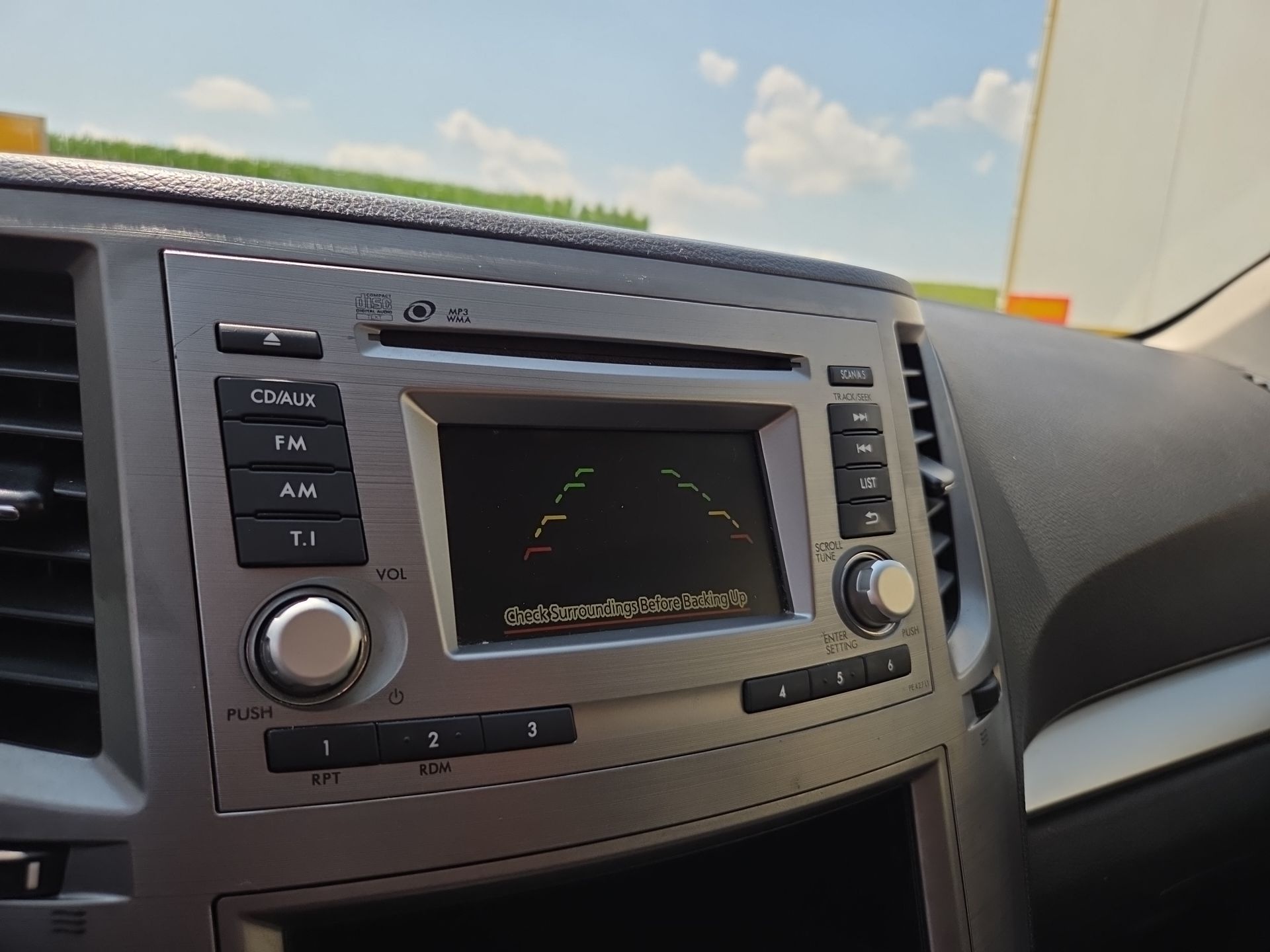 SUBARU Legacy 2.0i Swiss AWD Lineartronic-image-8