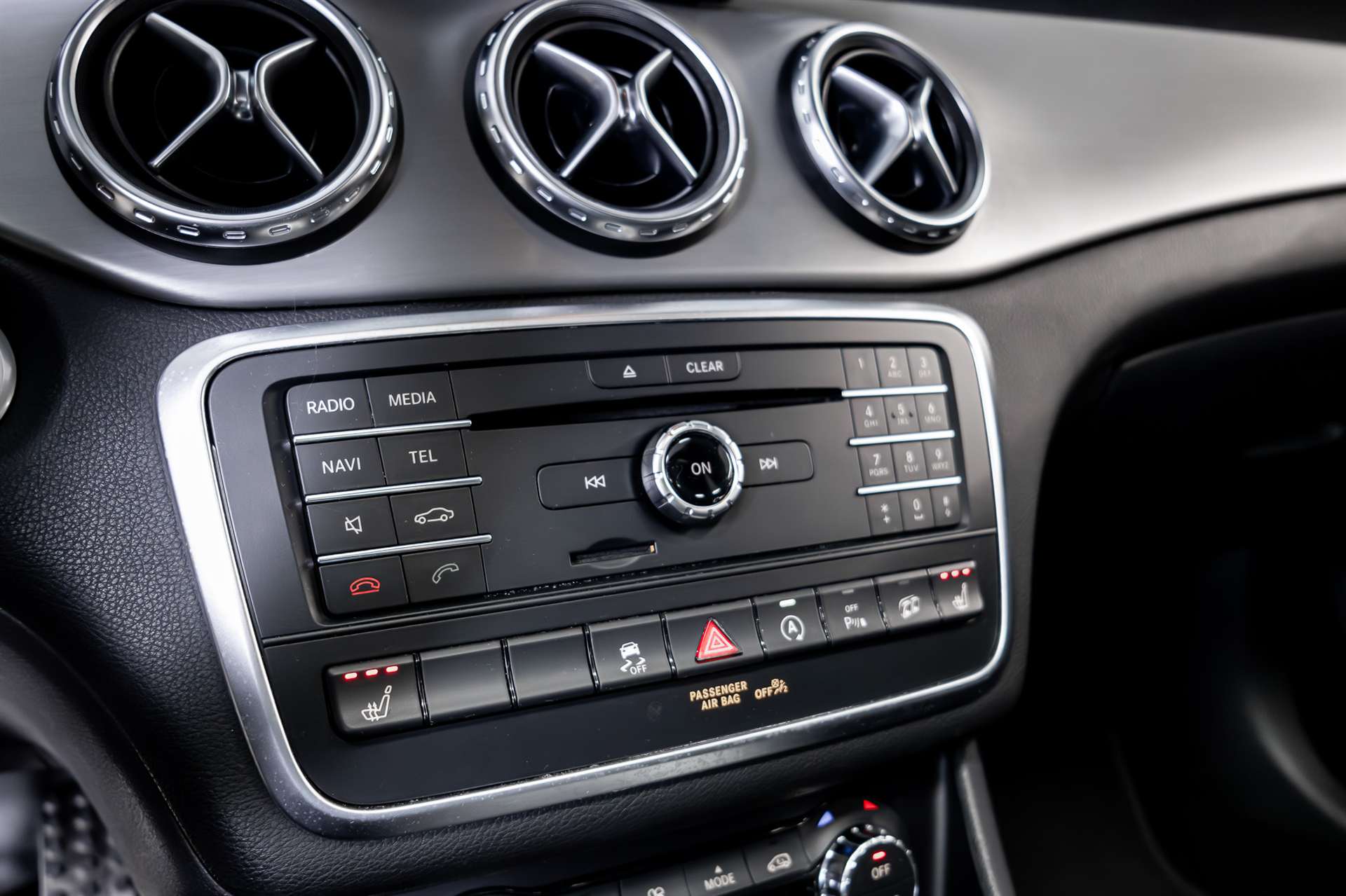 MERCEDES-BENZ GLA 45 AMG 4Matic 7G-DCT-image-20
