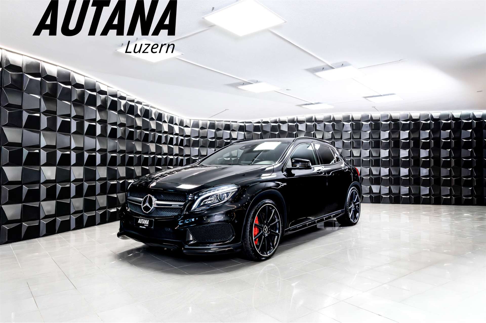 MERCEDES-BENZ GLA 45 AMG 4Matic 7G-DCT-image-0