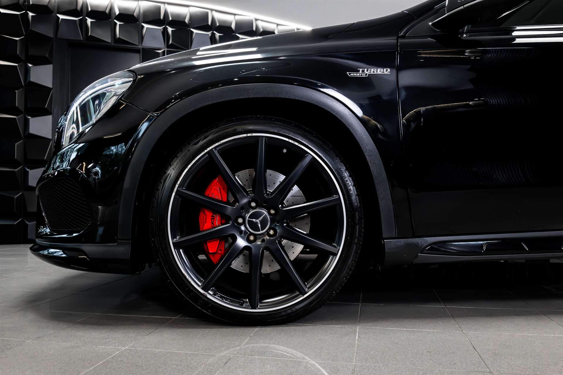 MERCEDES-BENZ GLA 45 AMG 4Matic 7G-DCT-image-28