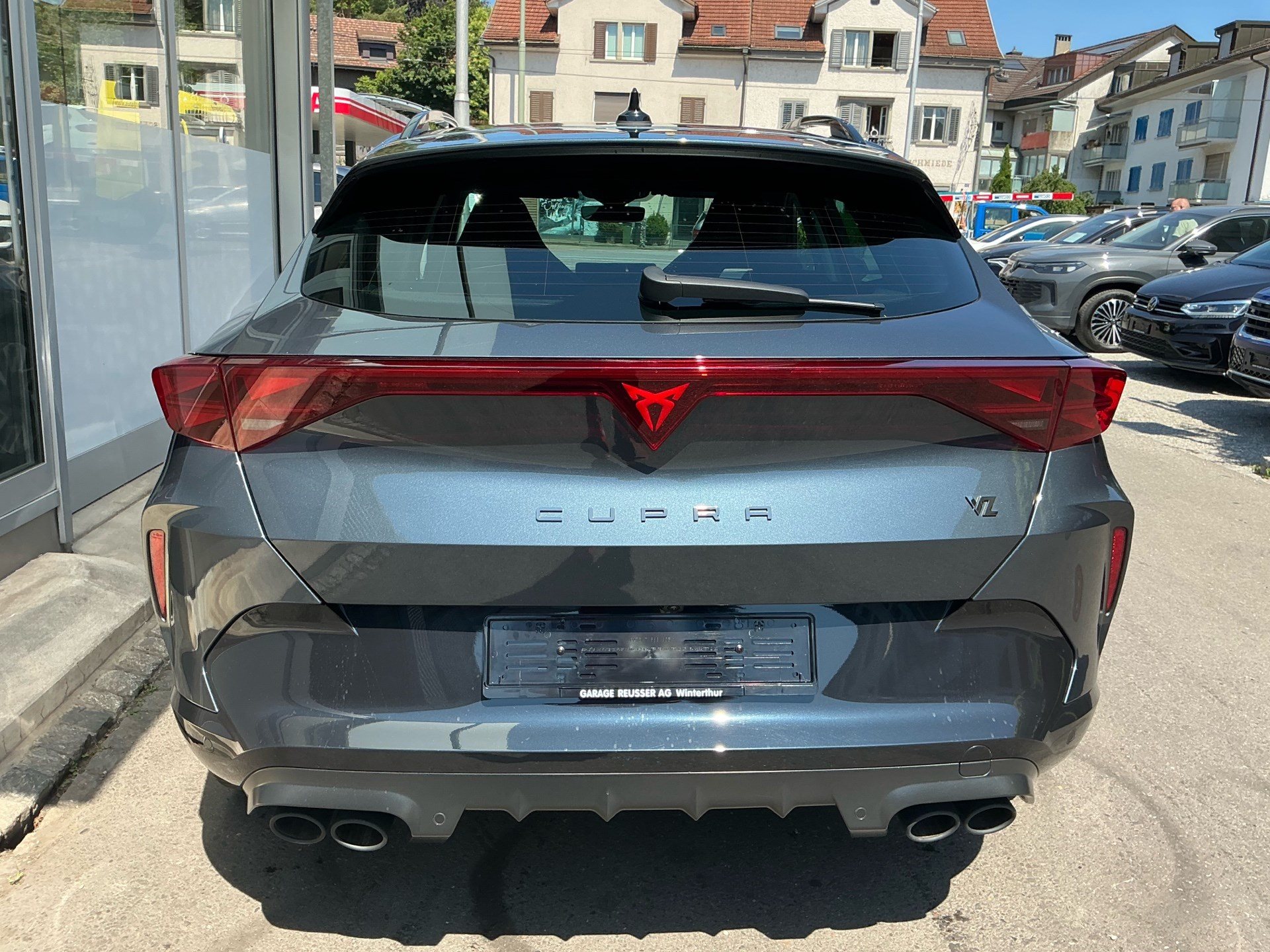 CUPRA Formentor VZ 2.0 TSI 333 PS 4Drive-image-4