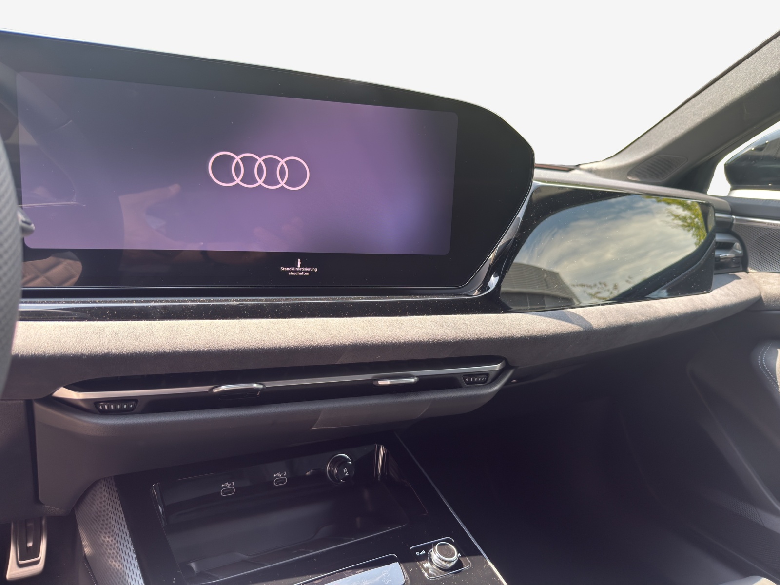 AUDI A5 Avant e-hybrid quattro 270 kW S tronic-image-10