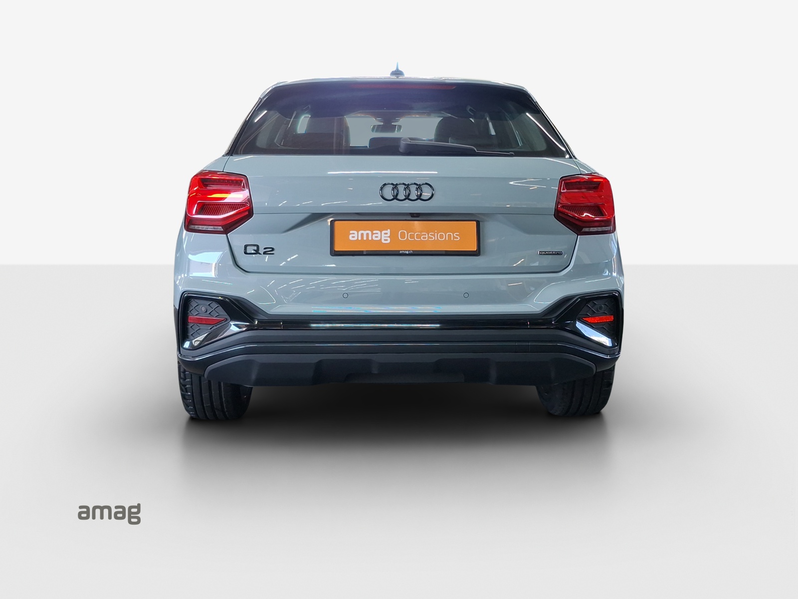 AUDI Q2 40 TFSI S line Attraction quattro S-tronic-image-3