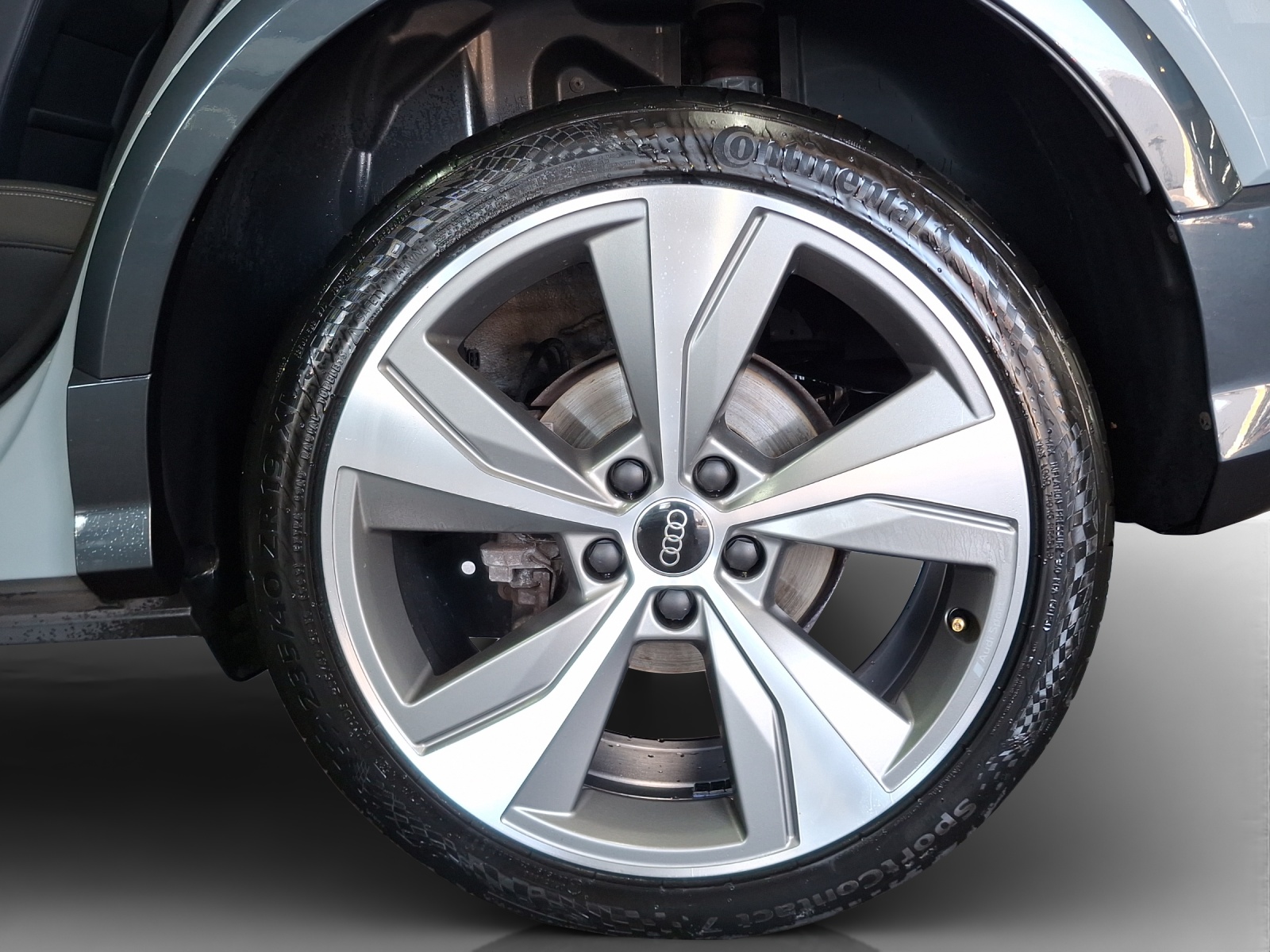 AUDI Q2 40 TFSI S line Attraction quattro S-tronic-image-13