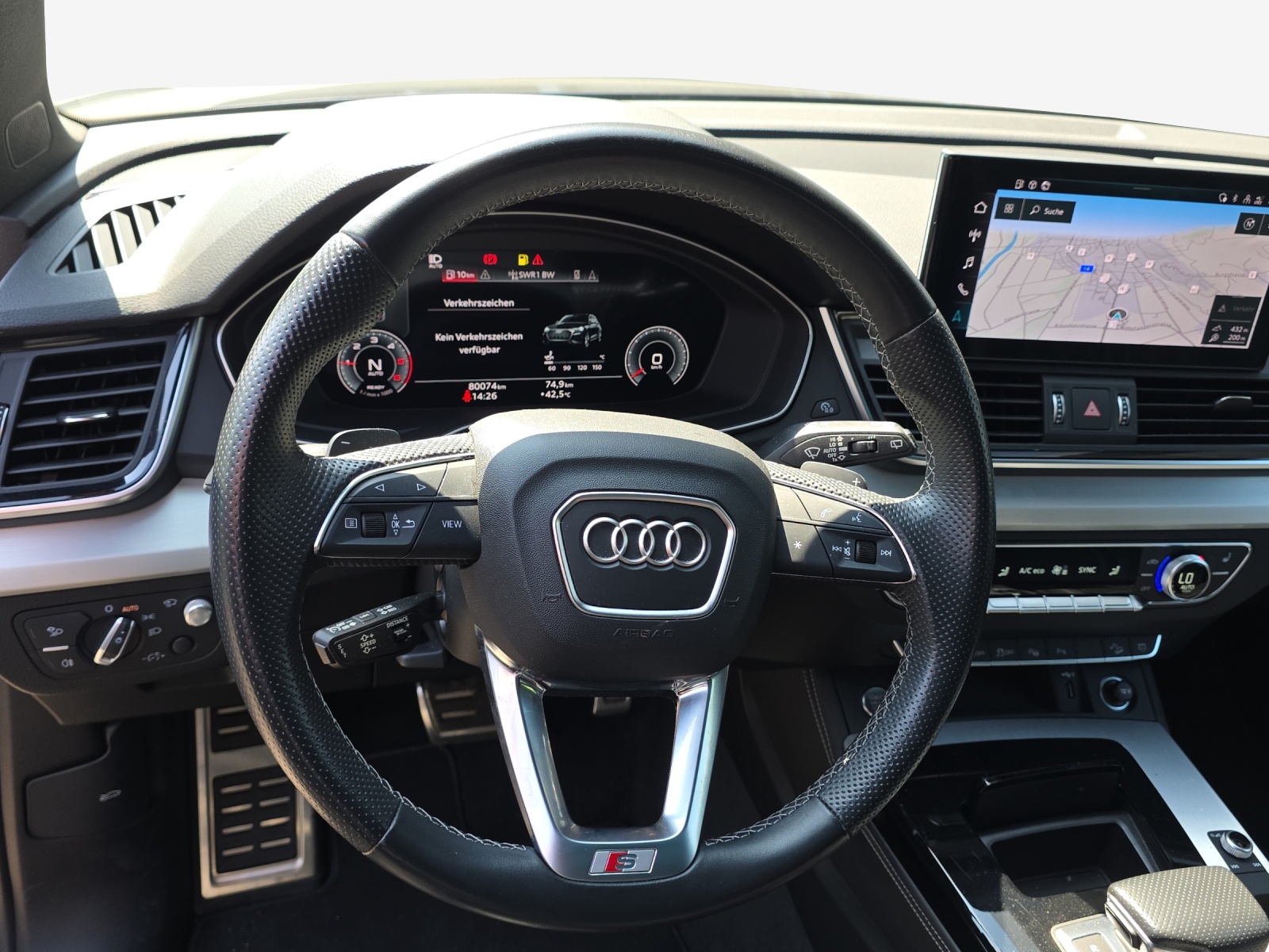 AUDI Q5 Sportback 40 TDI Blackedition quattro S-tronic-image-9