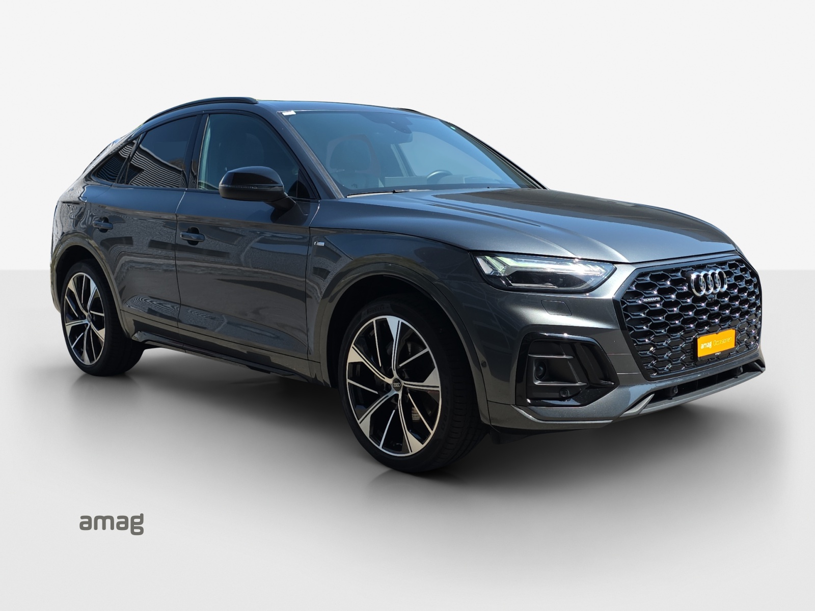 AUDI Q5 Sportback 40 TDI Blackedition quattro S-tronic-image-5