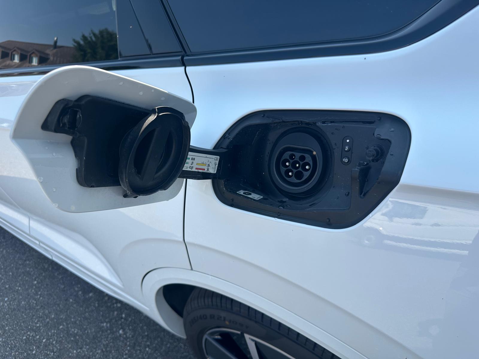 VW Touareg 3.0 TSI eHybrid R Tiptronic-image-3
