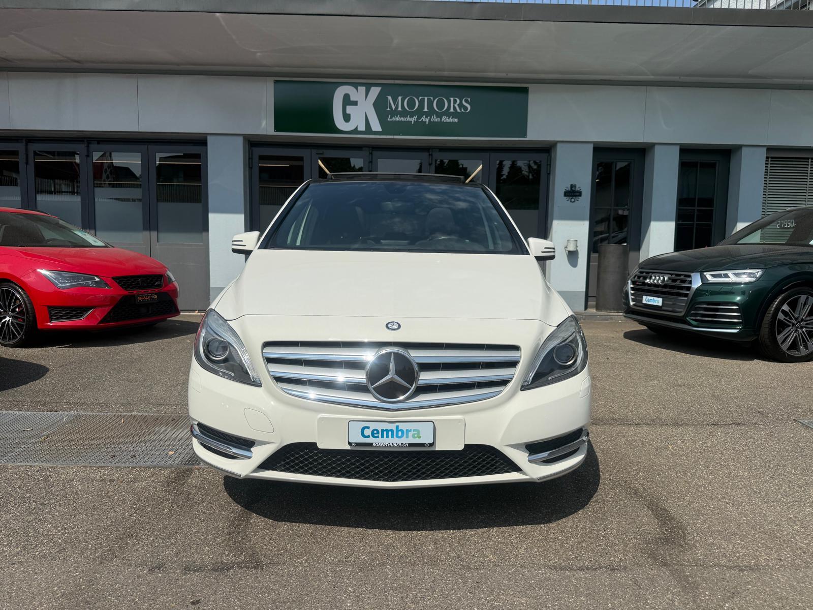 MERCEDES-BENZ B 220 4Matic 7G-DCT-image-7