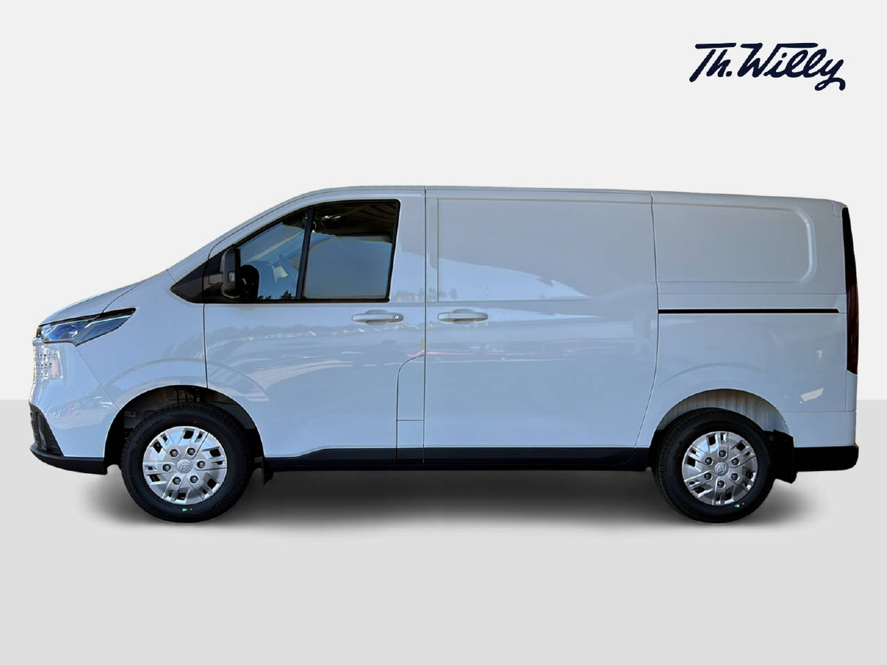 MAXUS Deliver 7 Kaw. L1H1 2.0 TD Base-image-1