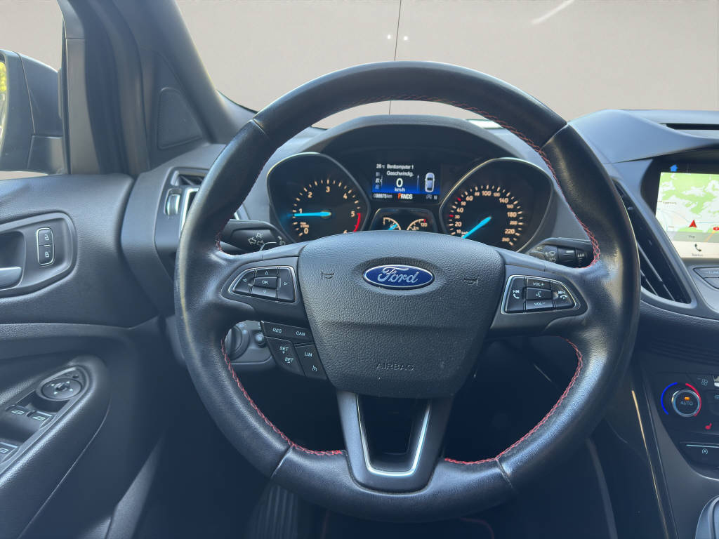 FORD Kuga 2.0 TDCi 180 ST-Line-image-12
