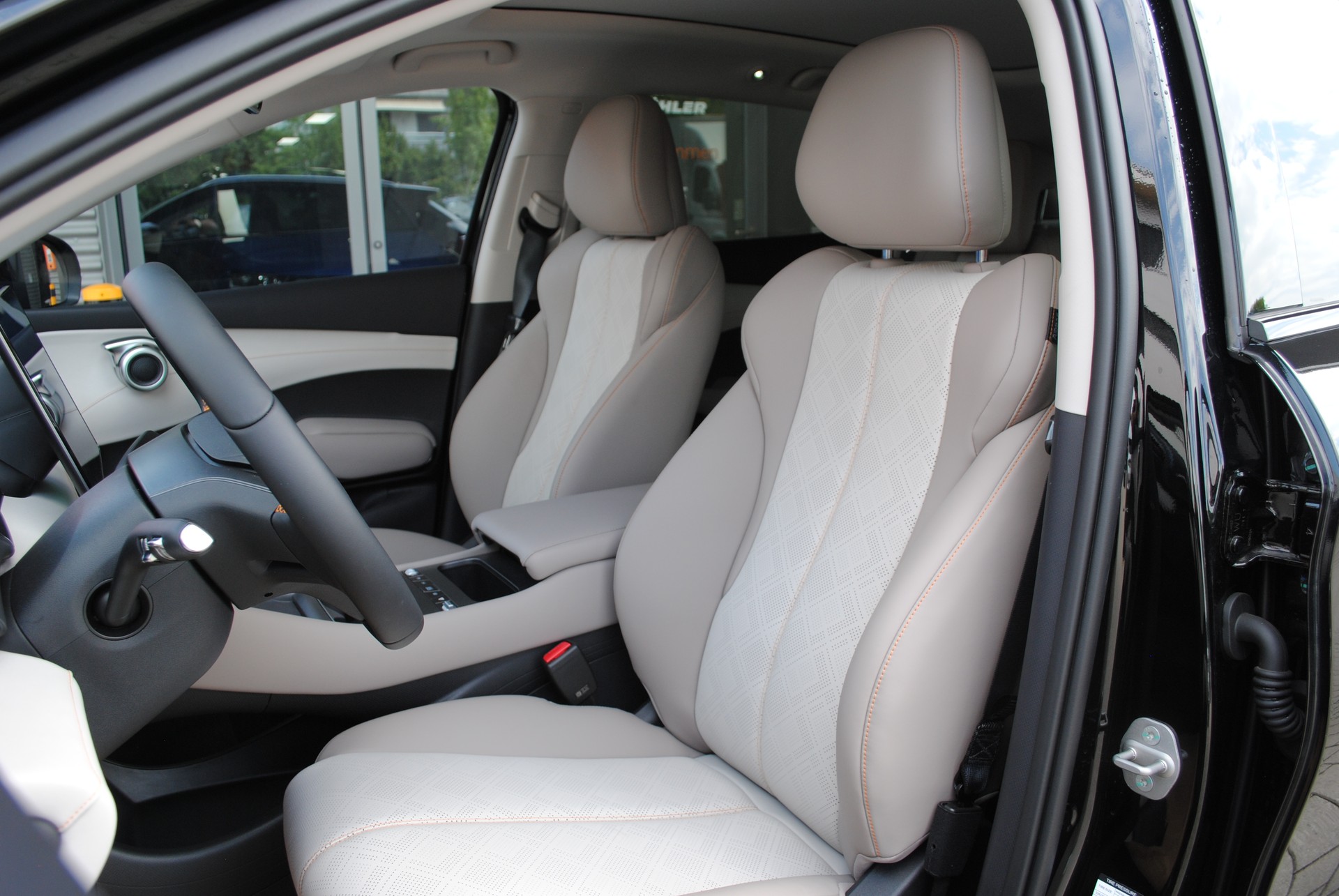 BYD Atto 3 EVO 74.8 kWh Excellence AWD-image-10