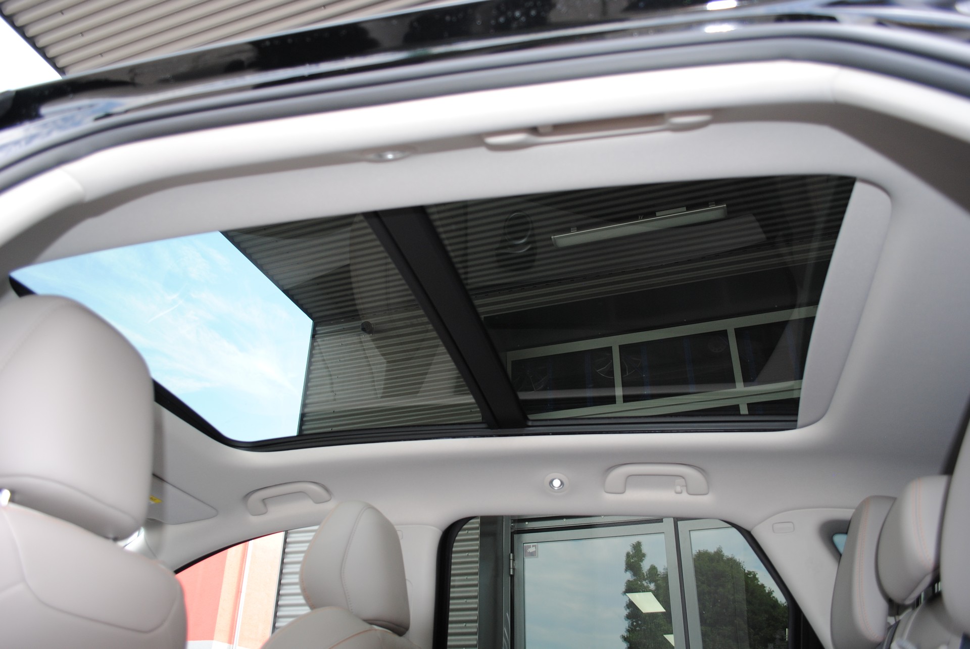 BYD Atto 3 EVO 74.8 kWh Excellence AWD-image-17