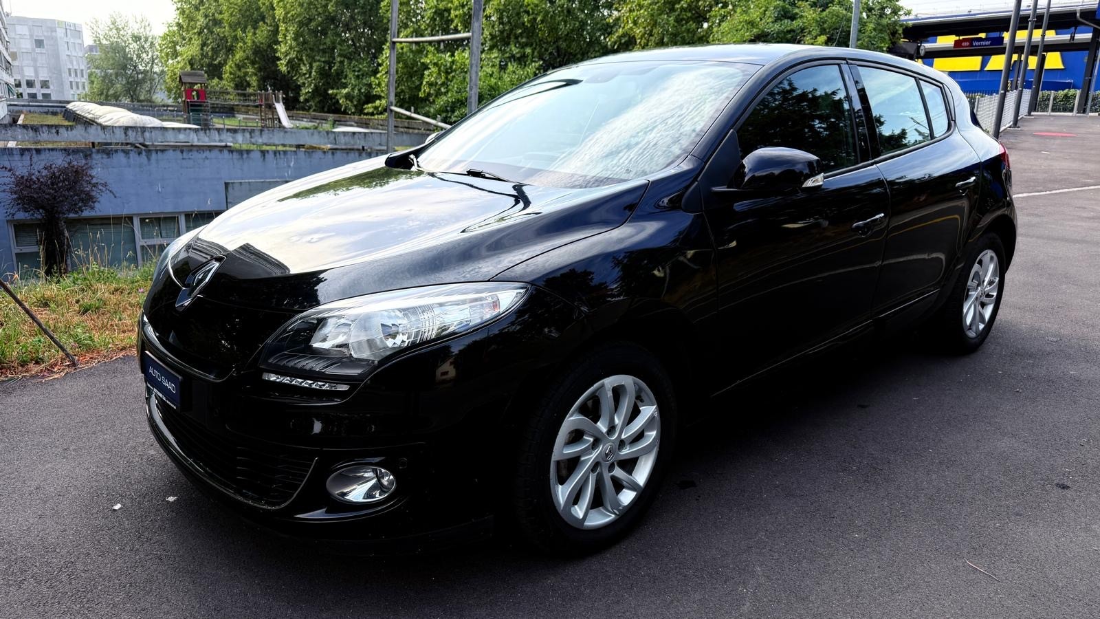 RENAULT Mégane 1.4 Dynamique-image-2