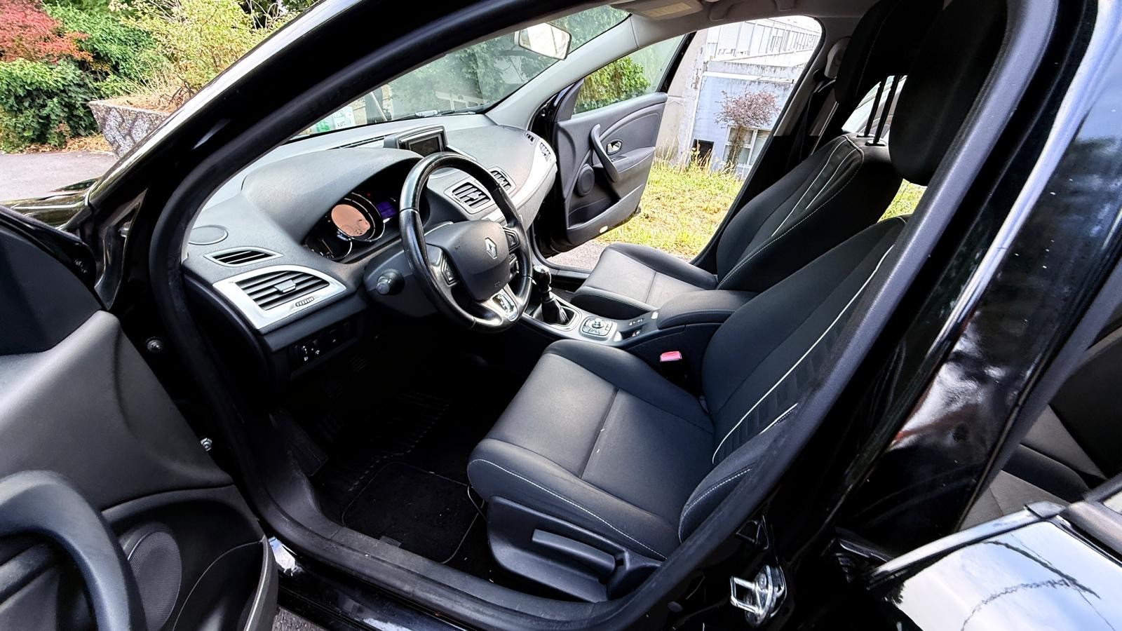 RENAULT Mégane 1.4 Dynamique-image-8