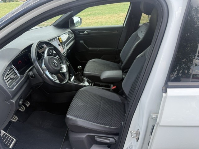 VW 1.5 TSI Sport-image-4