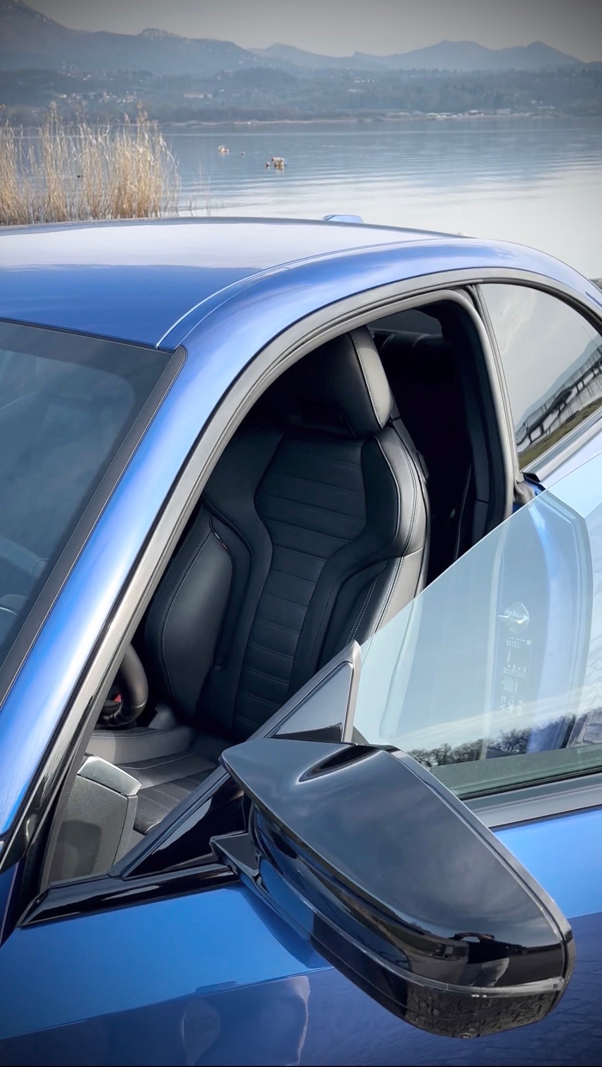 BMW M240i xDrive-image-11