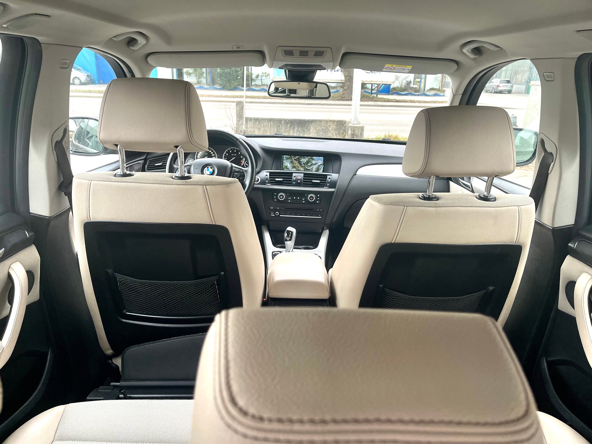 BMW X3 xDrive 20i Steptronic-image-10