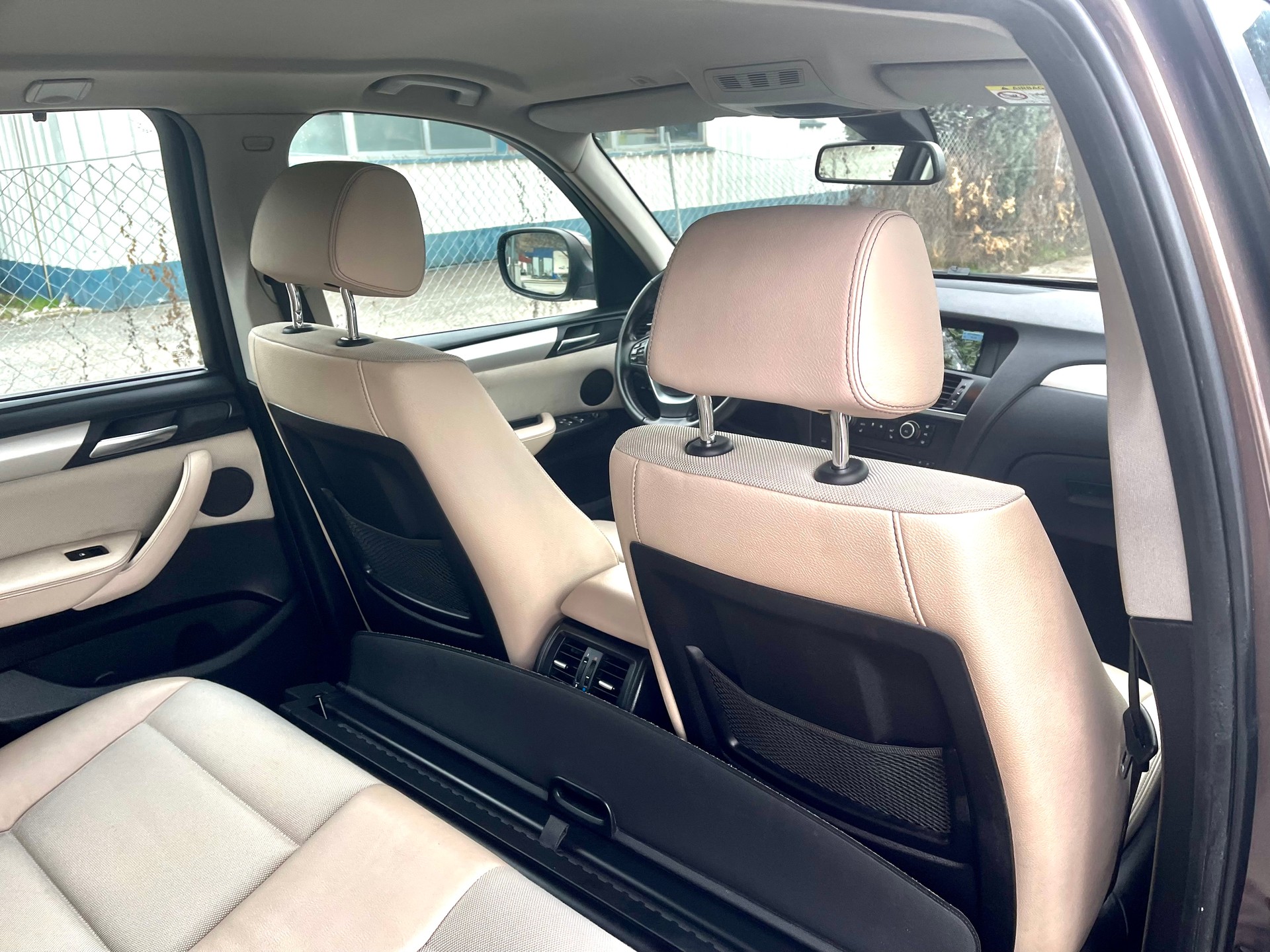 BMW X3 xDrive 20i Steptronic-image-19