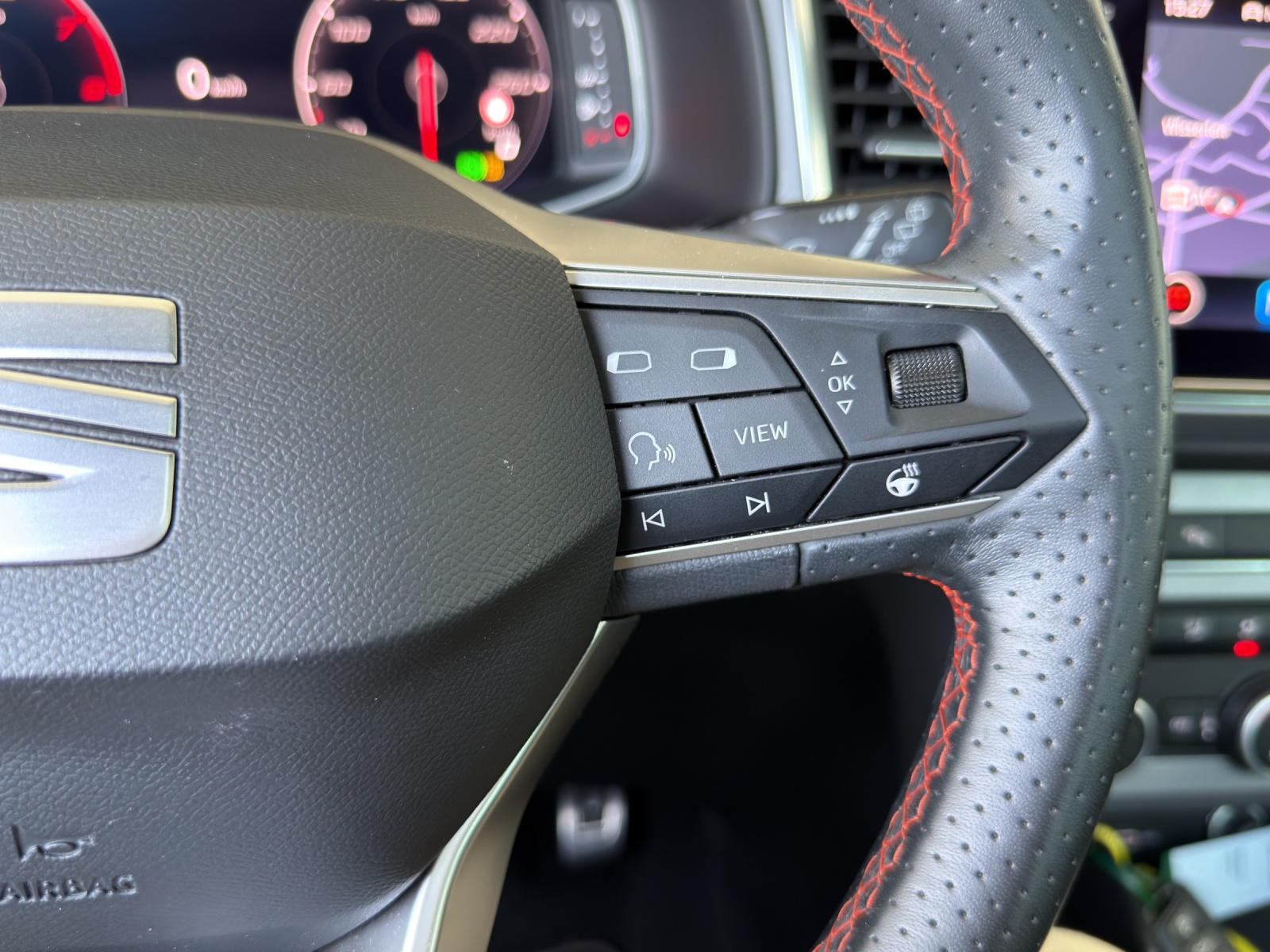 SEAT Ateca 1.5 TSI Hola FR DSG-image-8