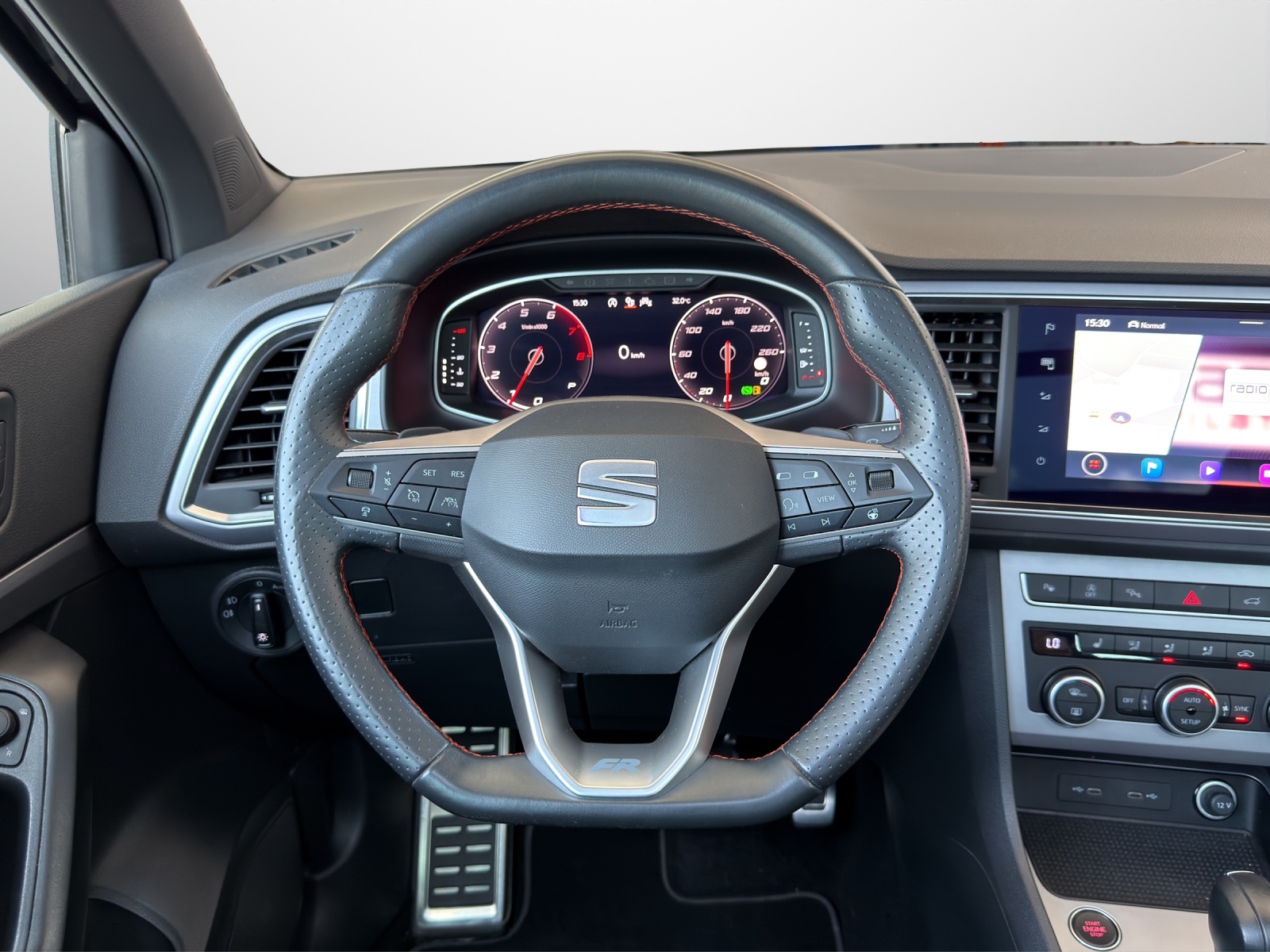 SEAT Ateca 1.5 TSI Hola FR DSG-image-9