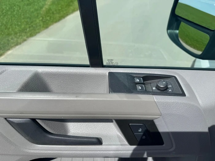 VW Crafter 35 2.0 TDI L3 4Motion Kühlwagen-image-14