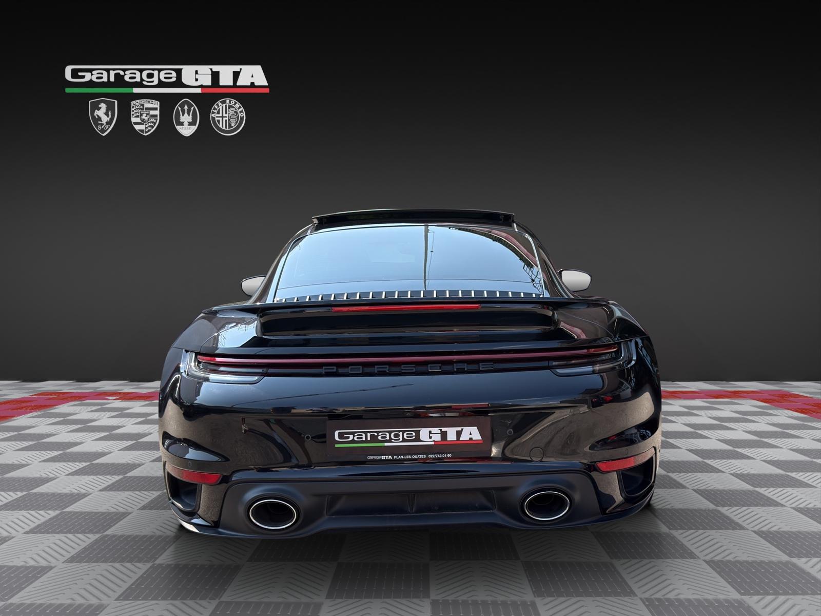 PORSCHE 911 Turbo PDK-showroom-element-3