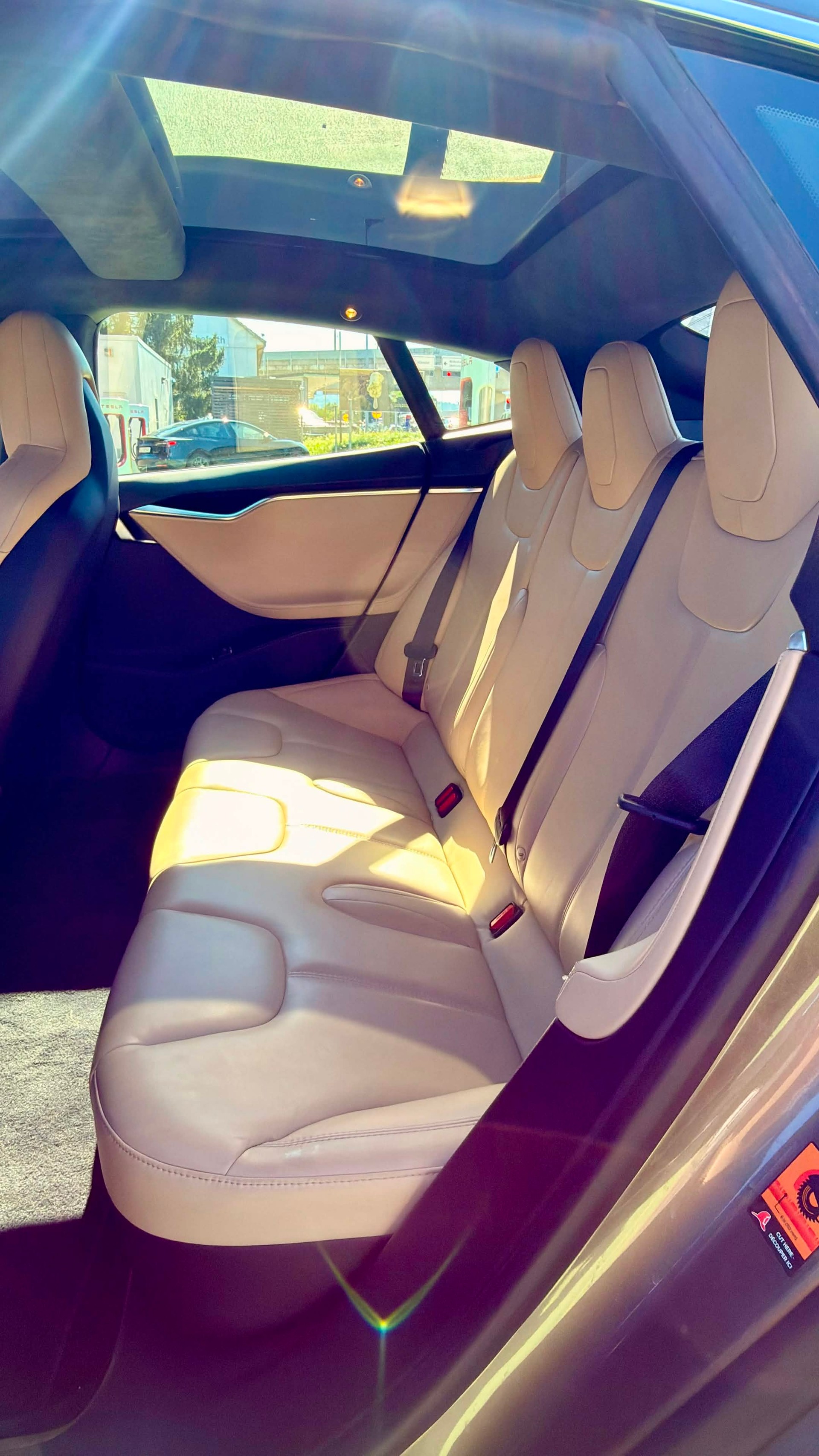 TESLA 90 D-image-2