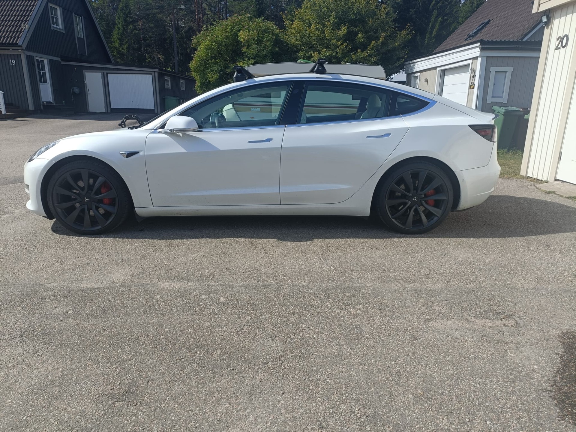 TESLA Performance-image-0