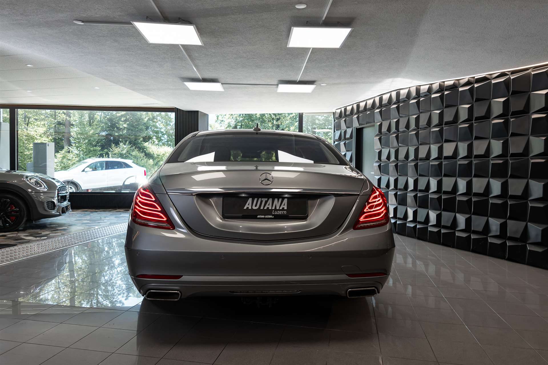 MERCEDES-BENZ S 500 L 4Matic 7G-Tronic-image-4