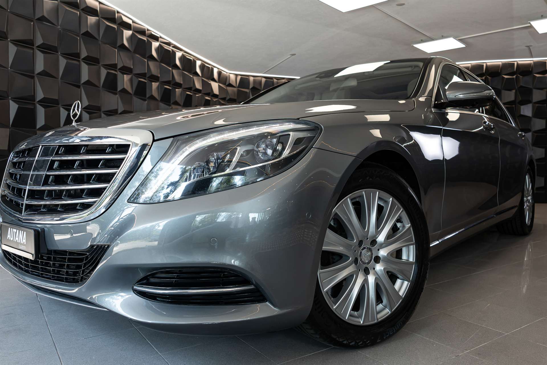 MERCEDES-BENZ S 500 L 4Matic 7G-Tronic-image-27