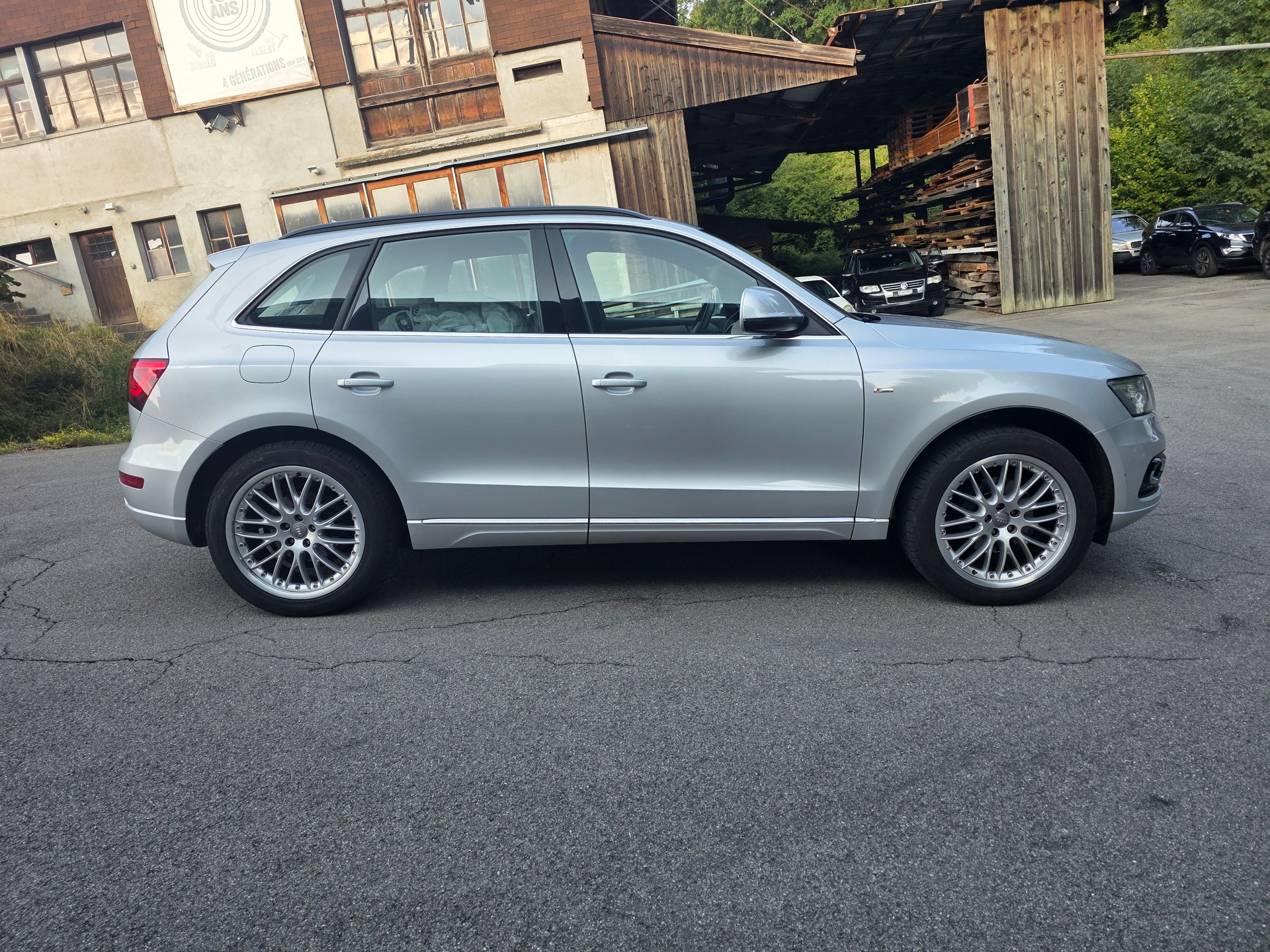 AUDI Q5 2.0 TFSI quattro tiptronic-image-3