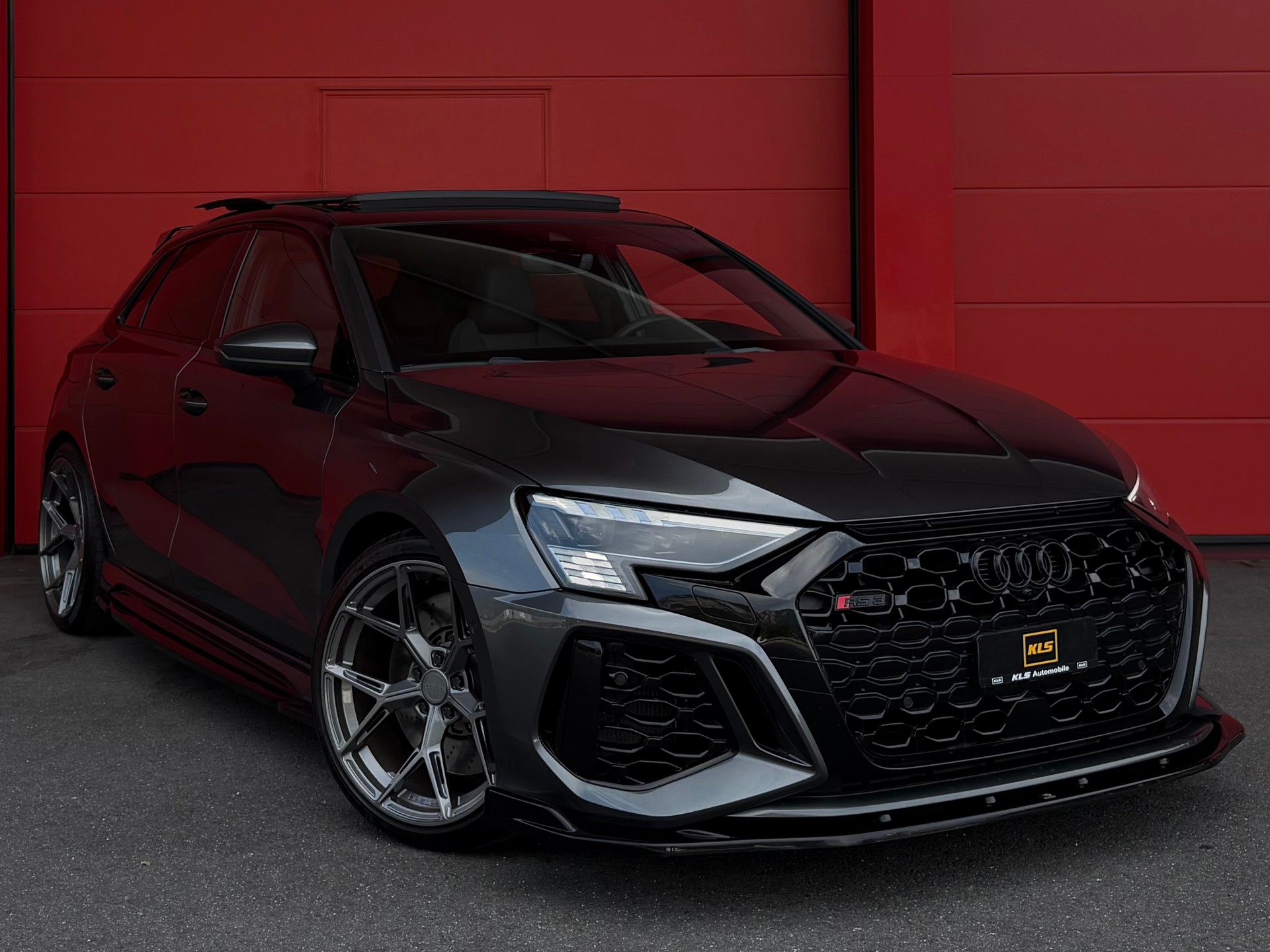 AUDI RS3 Sportback 2.5 TSI quattro S-tronic-image-0