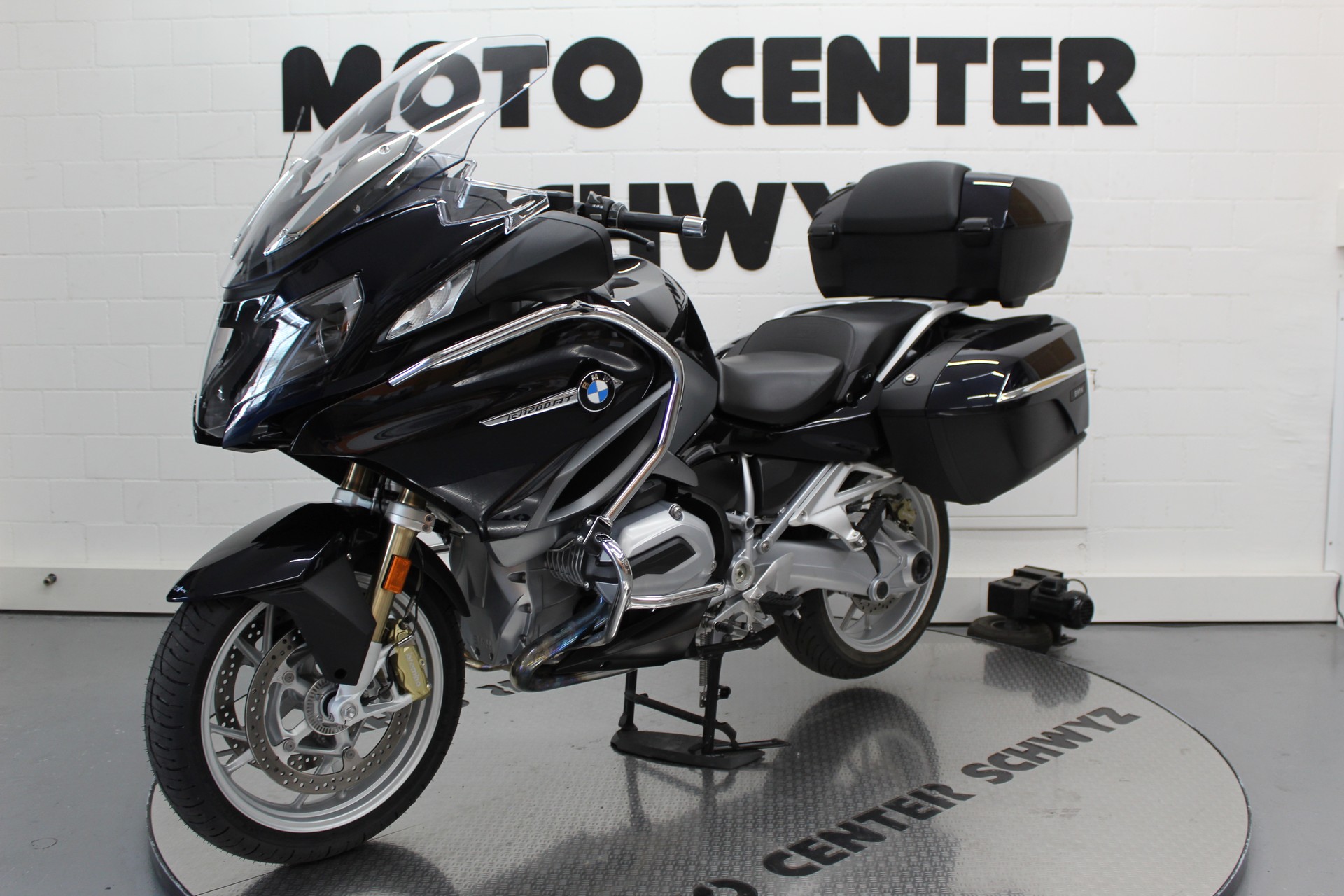 BMW R 1200 RT ABS-showroom-element-3