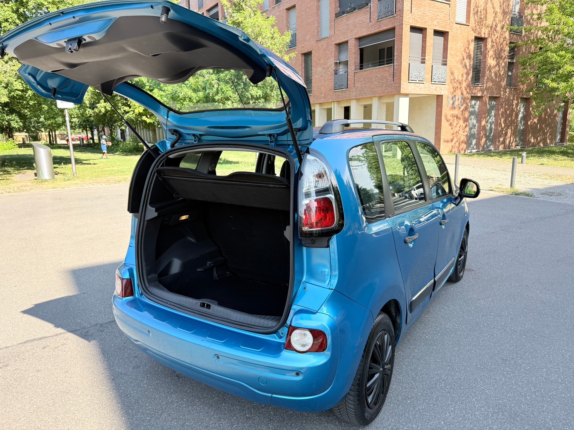 CITROEN C3 Picasso 1.4i 16V Exclusive-image-20