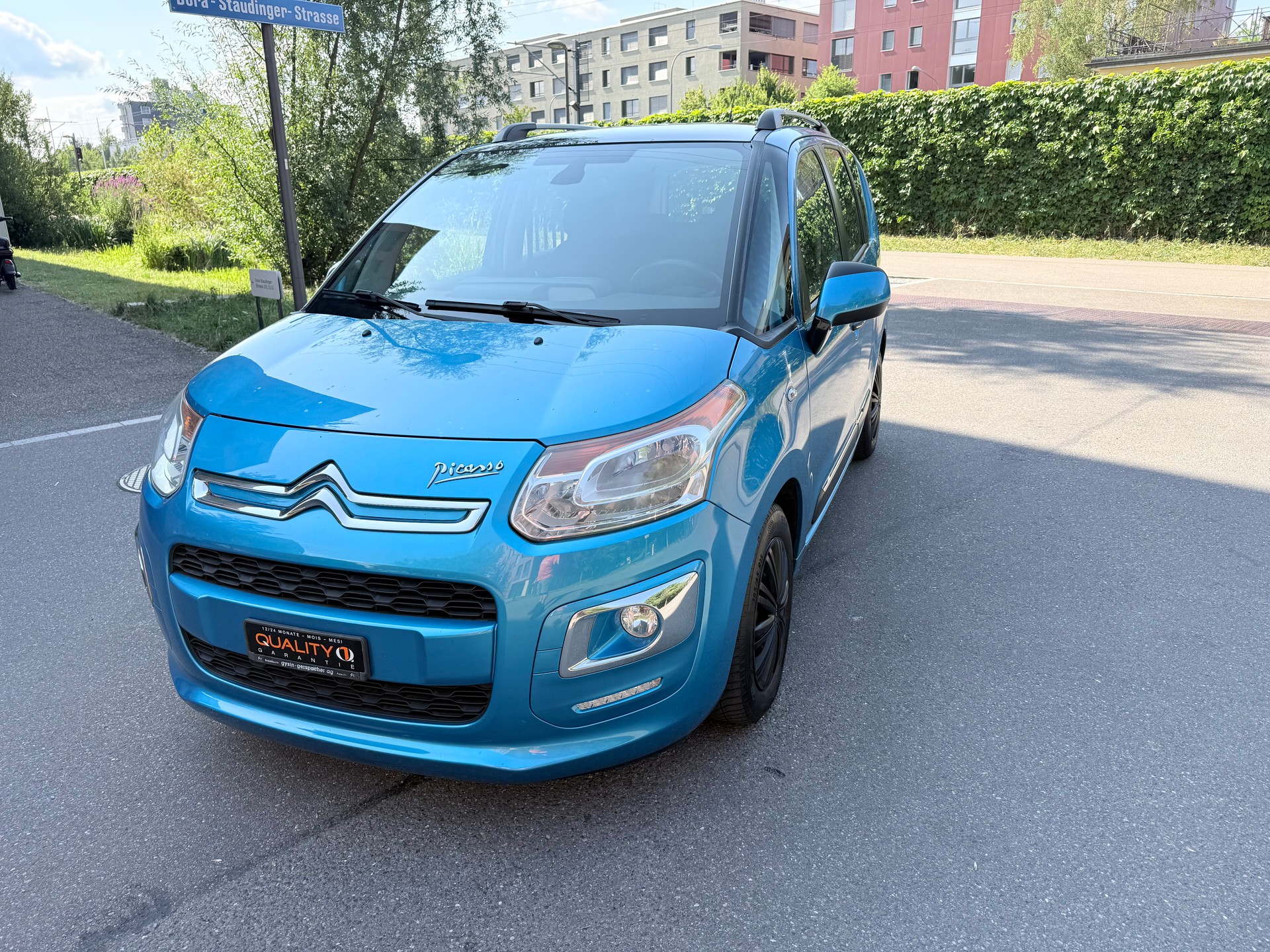 CITROEN C3 Picasso 1.4i 16V Exclusive-image-1