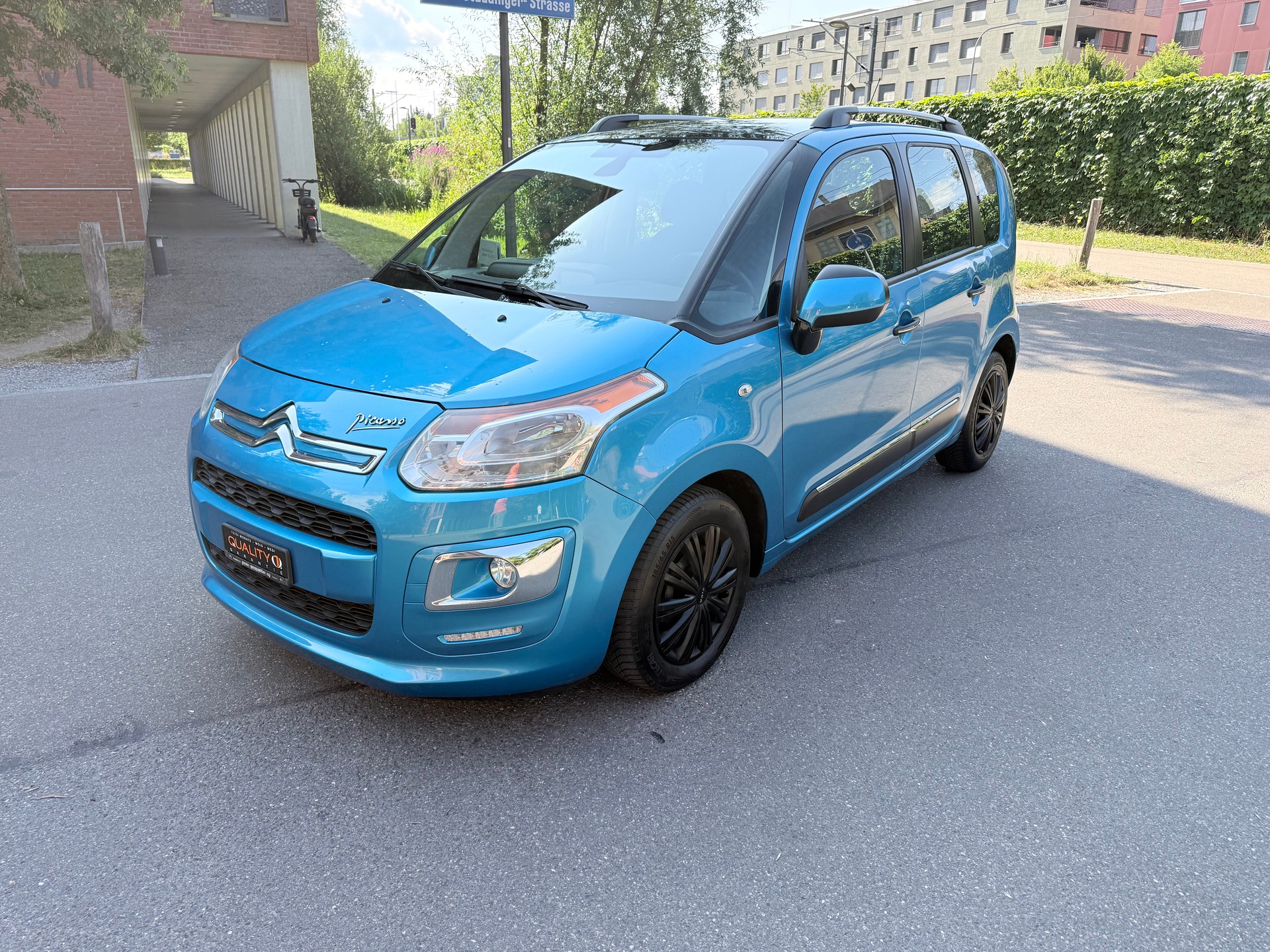 CITROEN C3 Picasso 1.4i 16V Exclusive-image-0