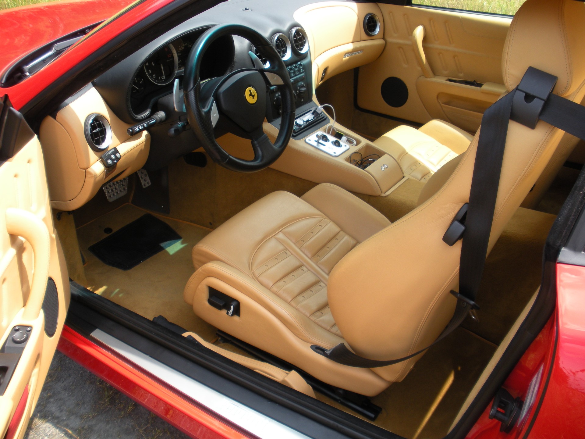 FERRARI 575 Maranello F1-image-5