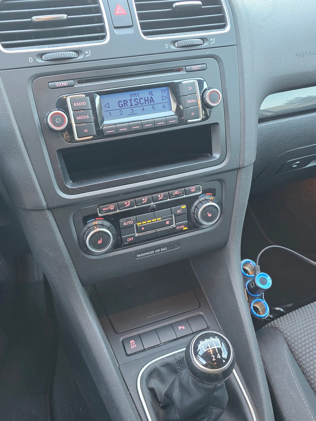VW Golf 1.2 TSI BlueMotion Technology Comfortline-image-9