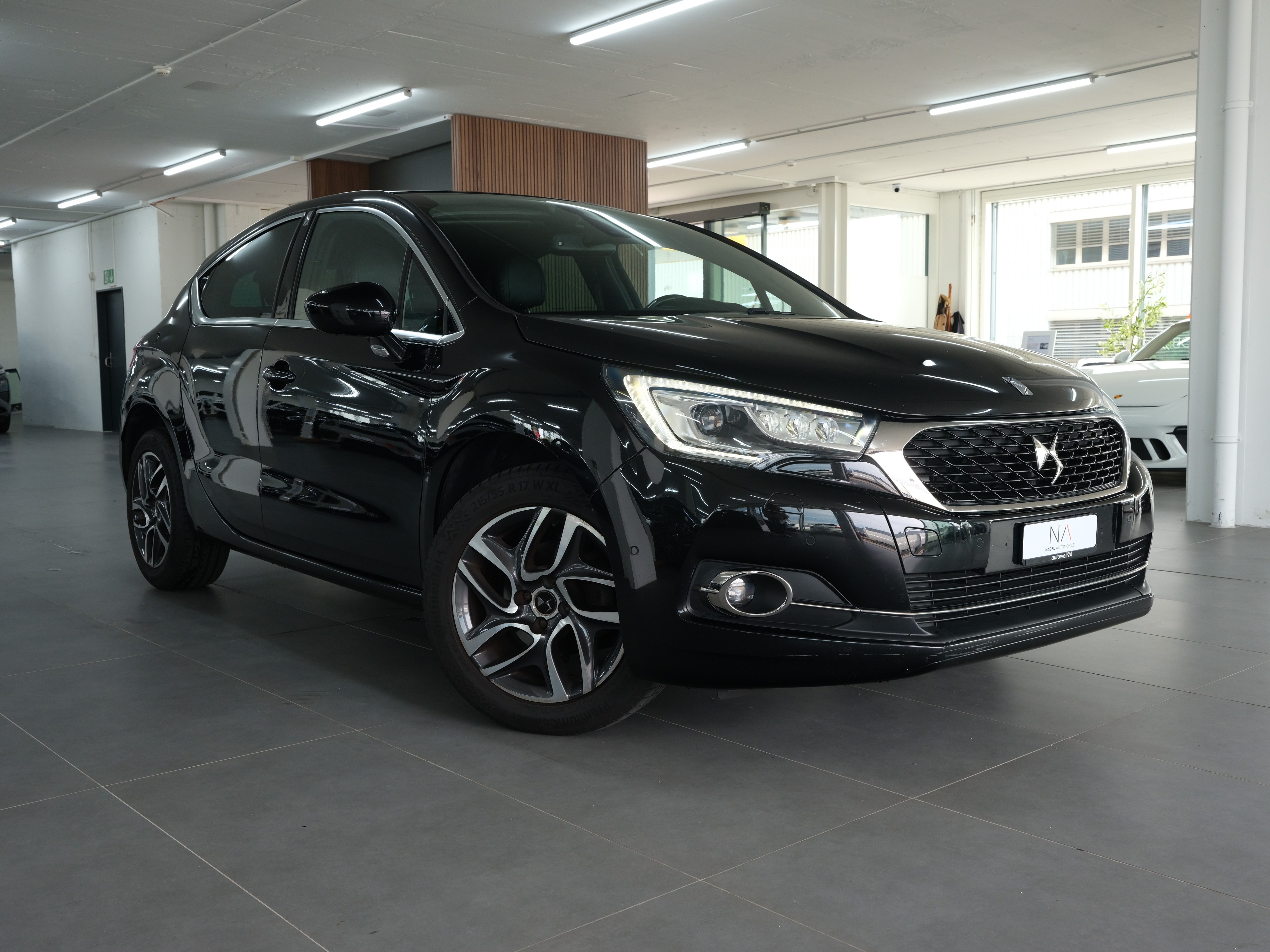 DS AUTOMOBILES 1.2 PureTech So Chic — slika 8