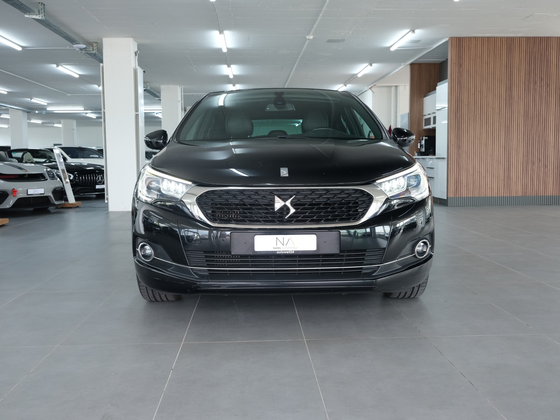 DS AUTOMOBILES DS 4 1.6 BlueHDi Performance Line Automatic *Sitzheizung* *PDC Vorne & Hinten*-image-8
