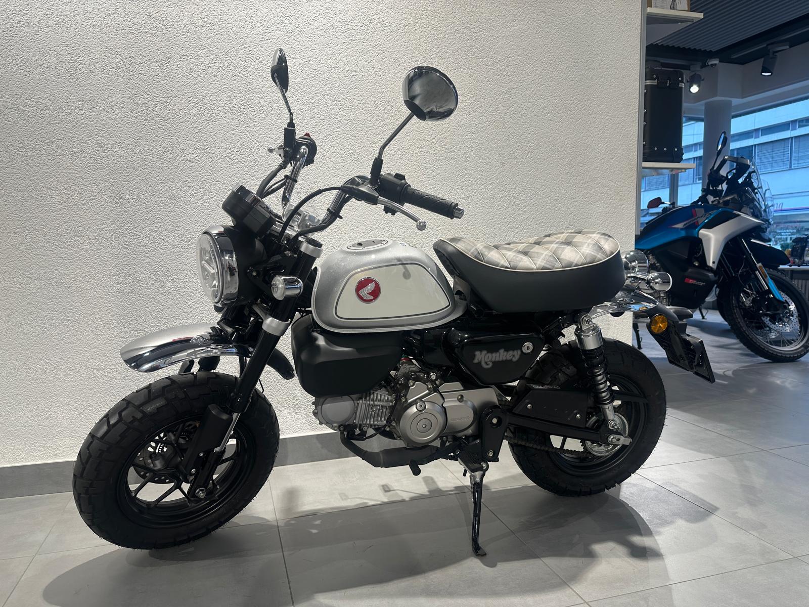 HONDA Monkey 125 ABS | Occasion | nur 720 km | Top Zustand-image-8