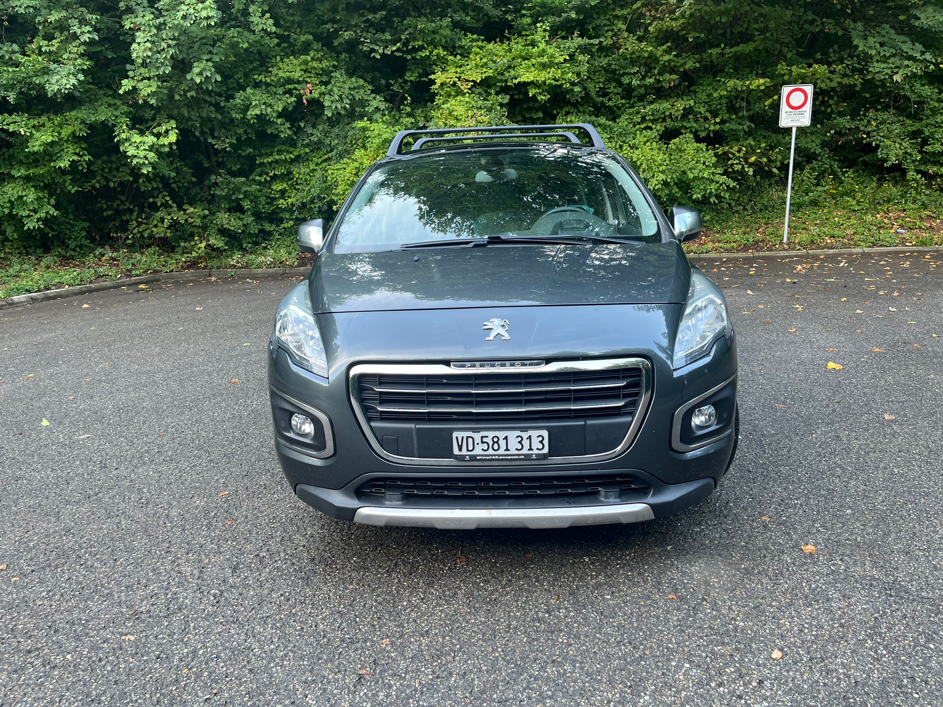 PEUGEOT 3008 1.6 16V T Allure-image-1
