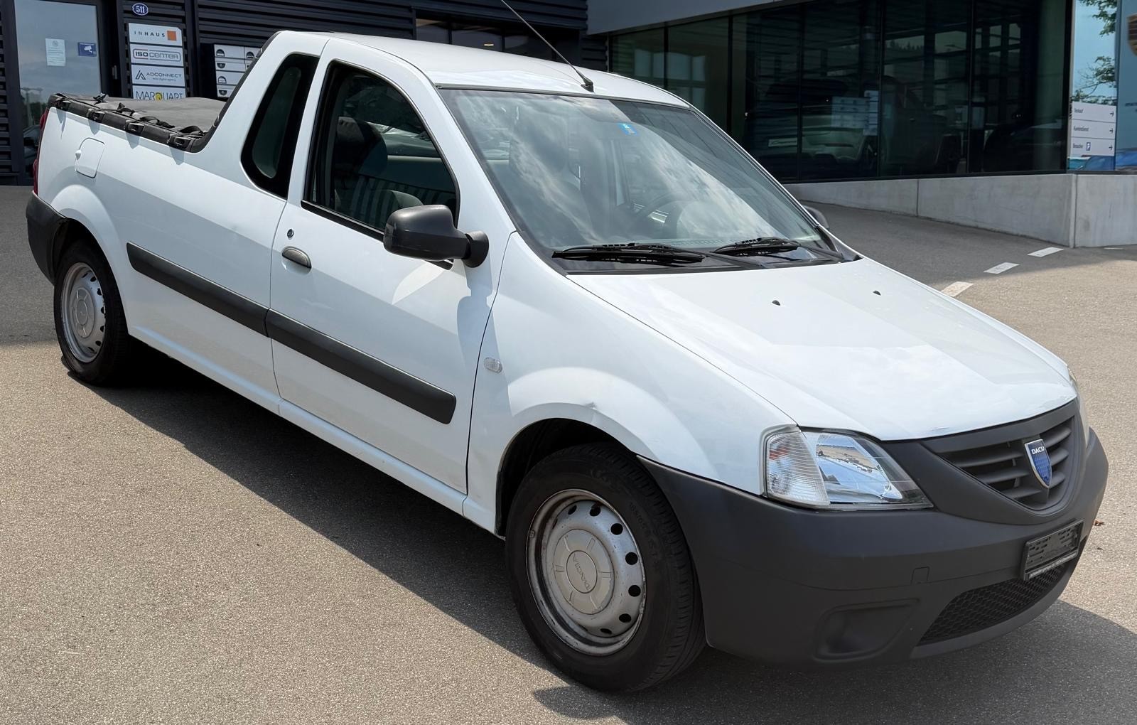 DACIA Logan Pick-Up 1.5 dC 68 Ambiance-image-4