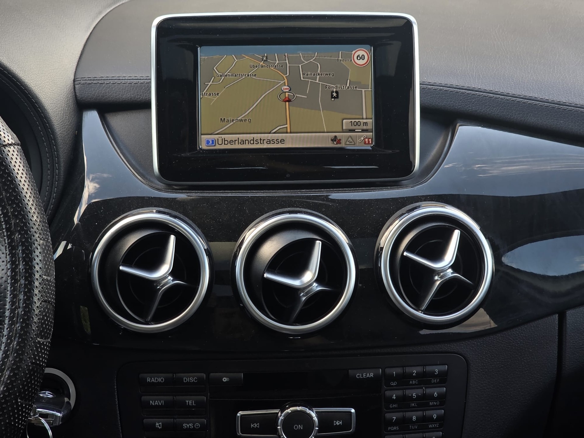 MERCEDES-BENZ B 200 7G-DCT * CH-Fahrzeug *-image-9