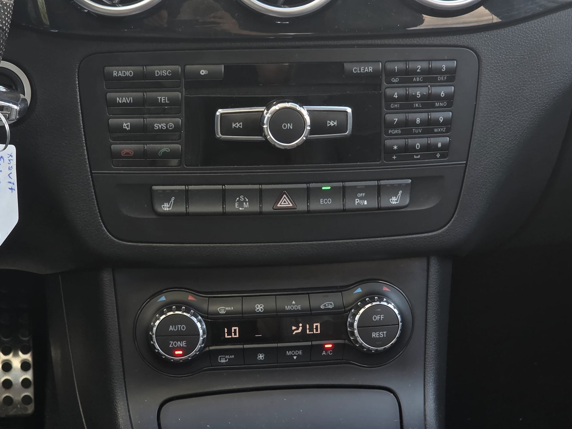 MERCEDES-BENZ B 200 7G-DCT * CH-Fahrzeug *-image-8
