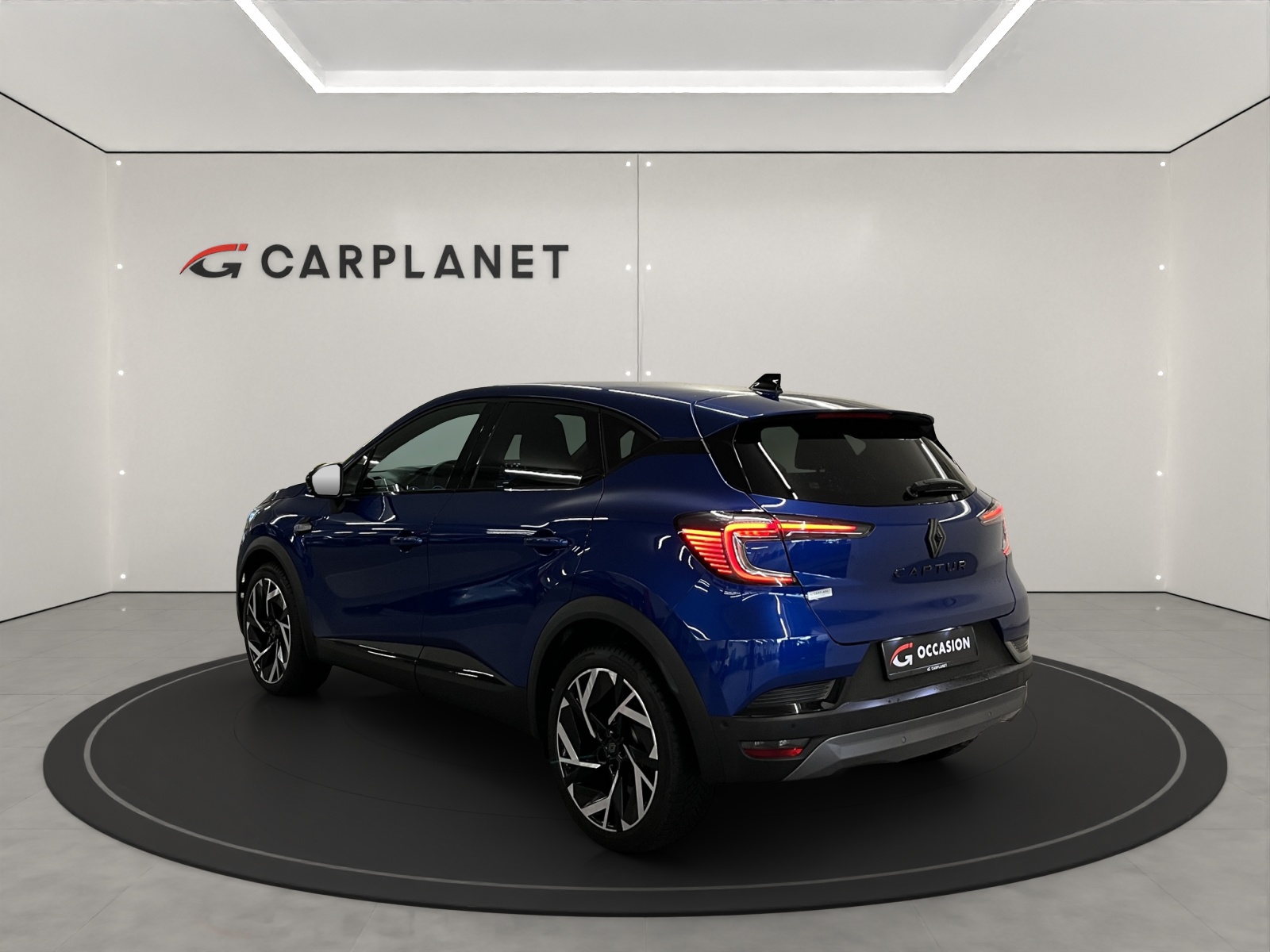 RENAULT Captur 1.3 TCe 160 esprit Alpine EDC-image-3