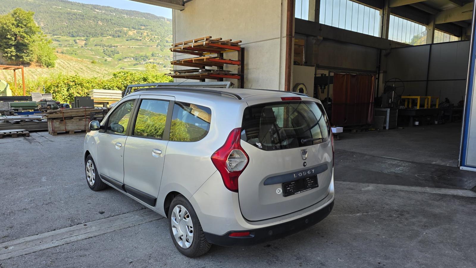 DACIA Lodgy 1.5 dCi Ambiance-image-4
