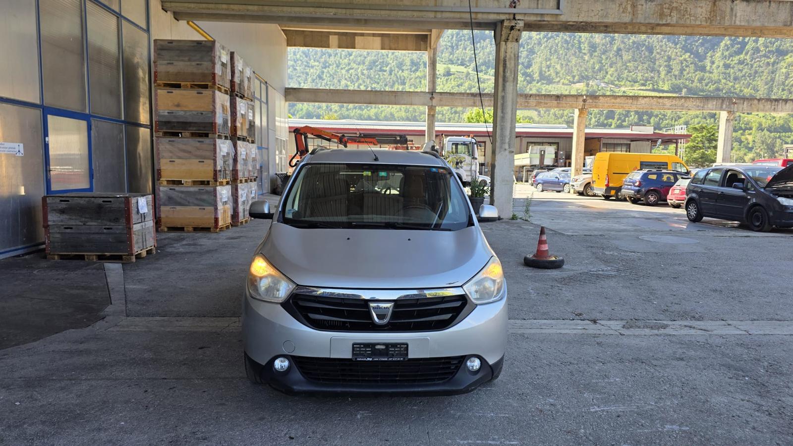 DACIA Lodgy 1.5 dCi Ambiance-image-2