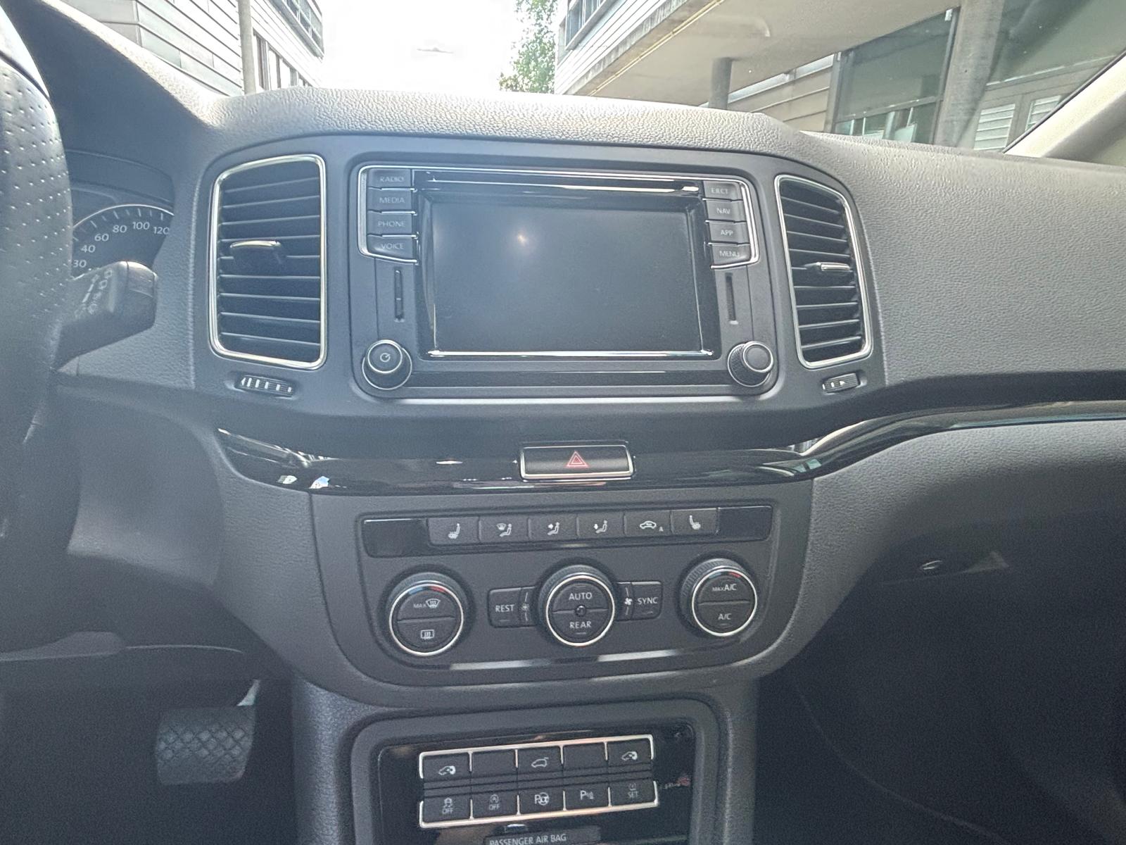 SEAT Alhambra 2.0 TDI 4Drive SWISS FR-image-11